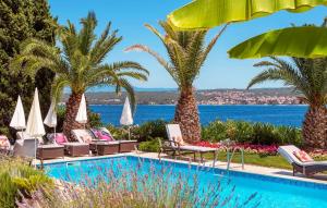 Villa Palace Clara Apartment 5 island Krk by Vill