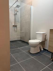 B&B / Chambres d'hotes Poitevins : Chambre Lit King-Size - Vue sur Jardin