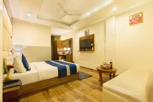 OPO VIVA Premium Delhi Aerocity FREE Airport Pick Up or Drop