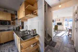 Appartements Douce Altitude - Centre ville - Balcon : photos des chambres
