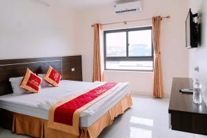 VIETHOUSE HA LONG Hotel