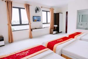 VIETHOUSE HA LONG Hotel