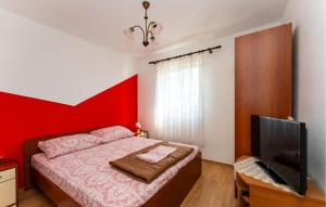 Stunning Apartment In Razanac With Wifi
