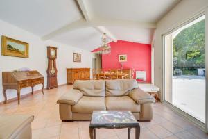 Villas Villa avec piscine aux portes de Bordeaux : photos des chambres