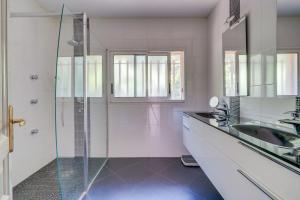Villas Villa avec piscine aux portes de Bordeaux : photos des chambres