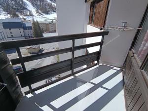 Appartements Bel Appartement 6p, 2 etoiles, Pres des pistes avec Balcon - Montgenevre Village - FR-1-445-183 : photos des chambres