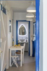 Mediterranea Blu