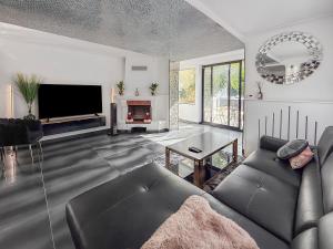 Maisons de vacances Villa avec jacuzzi, sauna&cinema : photos des chambres