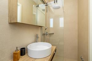 Holiday house DAN with private pool