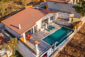 Amazing 1BR Stone Villa with Pool & Terrace