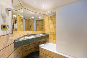 Double or Twin Room room in Hotel Portomagno