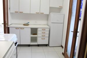 Due Torri appartamento al 9 piano con splendida vista mare