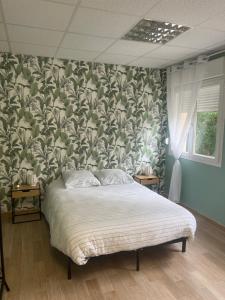Maisons de vacances Le feuillu Bogny-sur-Meuse : Maison 1 Chambre
