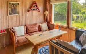 Beautiful Home In Tarm With Wifi