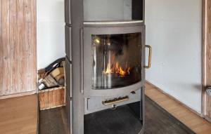 Beautiful Home In Tarm With Wifi