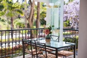 MARBELLA BANUS SUITES - Lovely-1bdm, terrace, 3pools