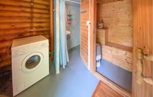 Stunning Home In Västervik With Sauna