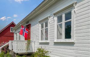 4 Bedroom Pet Friendly Home In Farsund