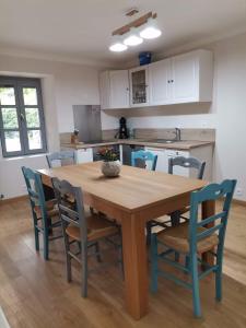 Ecrin au milieu des vignes