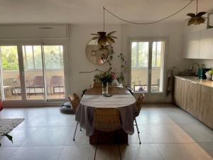 Appartements Beautiful apartment with terrace : photos des chambres