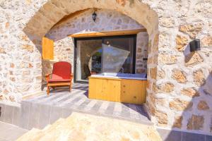 Spacious 2BR Stone Villa with Pool & BBQ