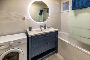 Appartement paisible au bord de l Isle, parking privé