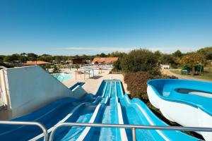 Campings emplacement 490 : photos des chambres