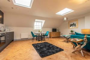 Bath Abbey Views - Stylish & Central