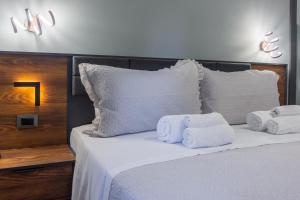 Aurelia Garden Suite