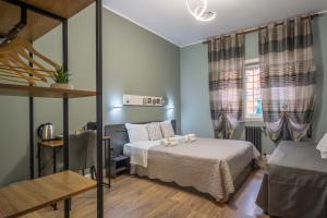 Aurelia Garden Suite