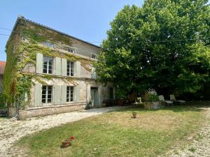 B&B / Chambres d'hotes Le Domaine des Tilleuls : photos des chambres