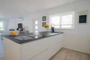 Rua do Paraiso 15 Oceanview Carvoeiro Retreat