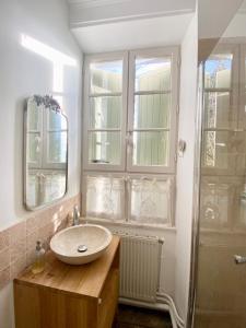 B&B / Chambres d'hotes Le Domaine des Tilleuls : photos des chambres