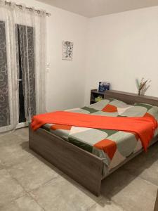Sejours chez l'habitant Chambre d-hote, SdB & acces prive, piscine, jardin : photos des chambres