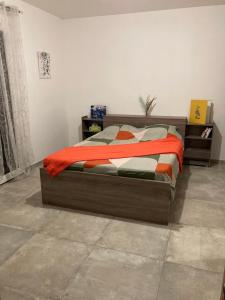 Sejours chez l'habitant Chambre d-hote, SdB & acces prive, piscine, jardin : photos des chambres