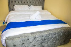 Modern favour TWO BEDROOM Apartments