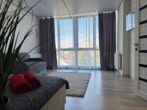 Апартаменти Замонастирська