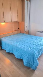 Terrasse XXL pour cet appart au port de St Cyprien