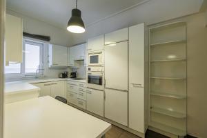 Comfortable and Bright 2bdr flat