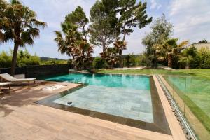 Spacious air-conditioned villa