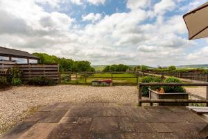 Beautiful Box Hill Lodge
