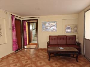 2BR Apartment near Thamel w Free Wi-Fi & Private Bath