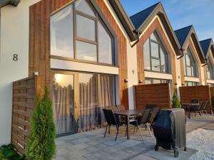 Błękitne Zamorze i Domki Premium Niechorze