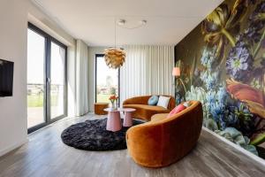 Uithaven 10B Kamperland, with harbour views