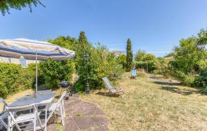 Maisons de vacances Charmante Maison Proche Plage : photos des chambres