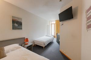 Hotels Hotel de Geneve et Restaurant , Faverges-Seythenex : photos des chambres