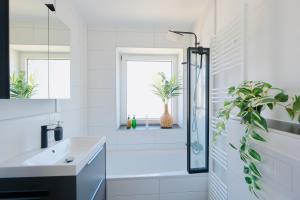 Apartment Pietsch - 6 Personen-3 Schlafzimmer- Boxspringbetten- Smart TV- Balkon- Zentral