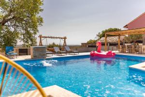 Unique Villa V with large pool