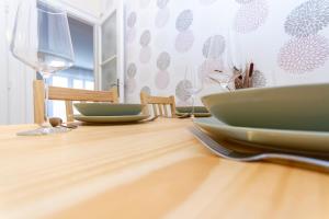 Best Family Spot W AC by NW