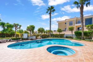 Coastal Terrace Apartment